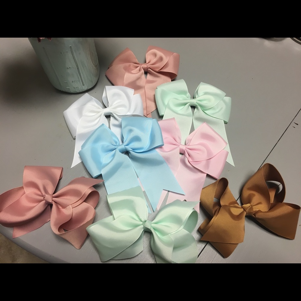 Girls Hair bows 6 inch